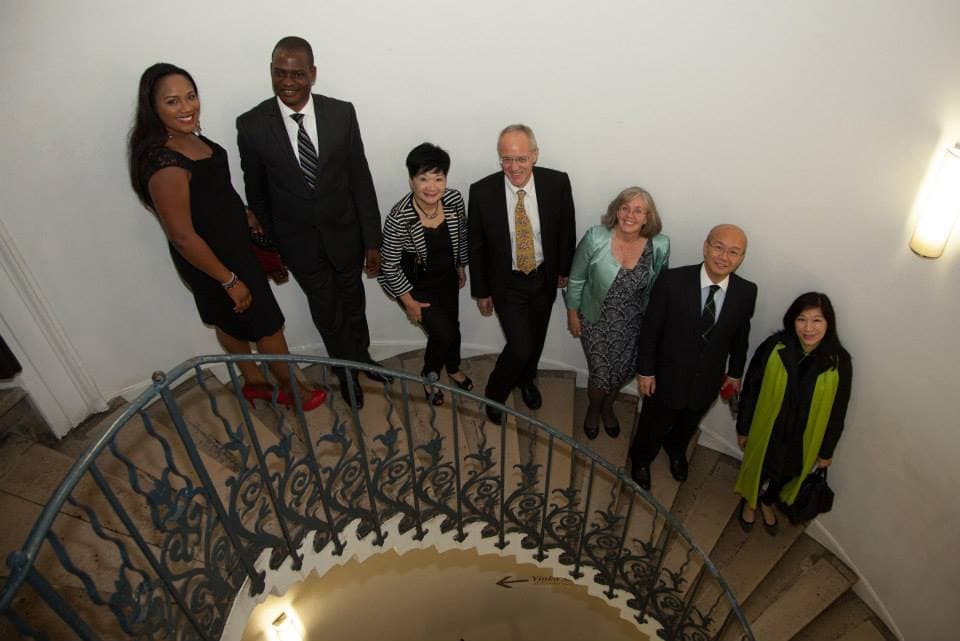 Taiwo Oyedele with colleagues